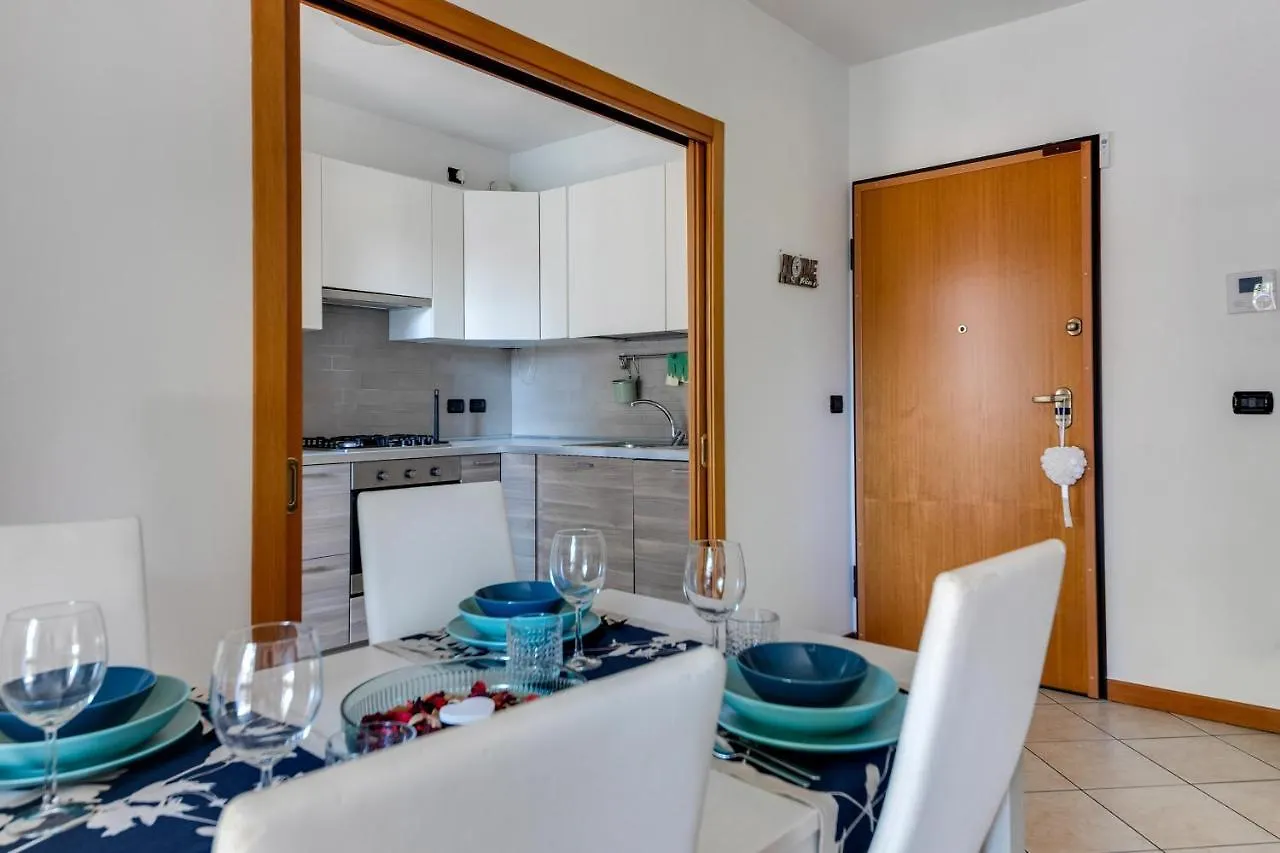 Residenza Quadrifoglio Διαμέρισμα Τσεζένα