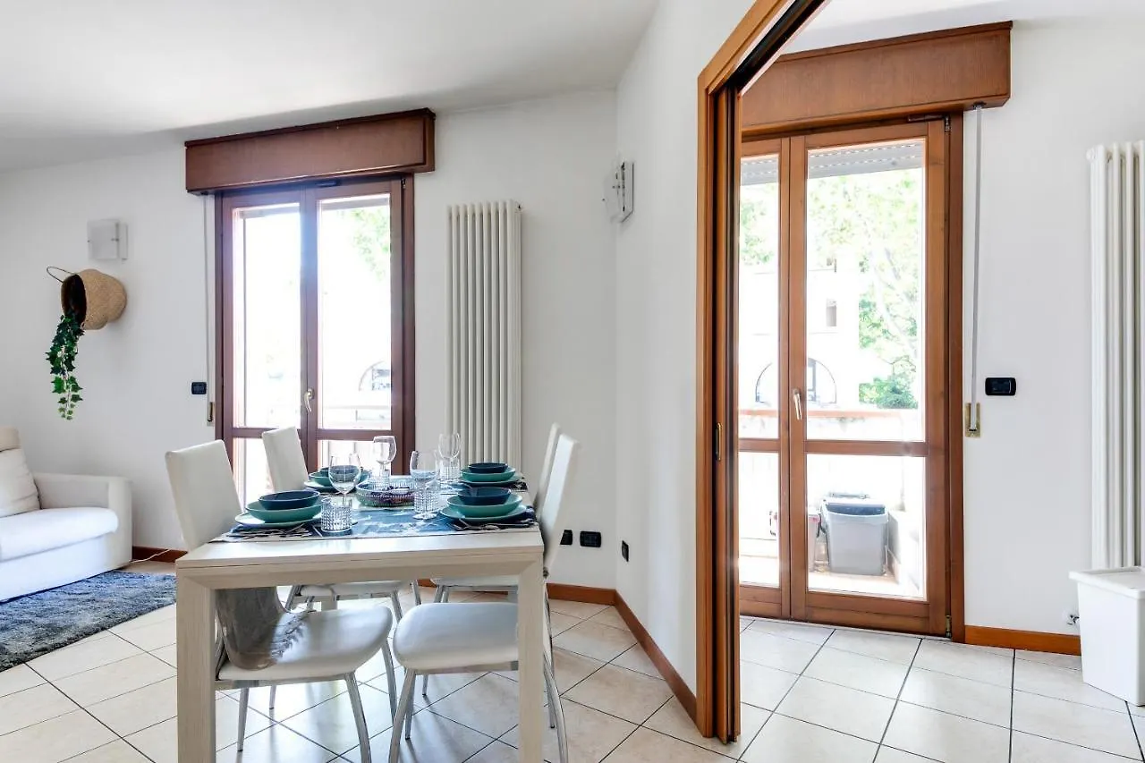 Residenza Quadrifoglio Διαμέρισμα Τσεζένα