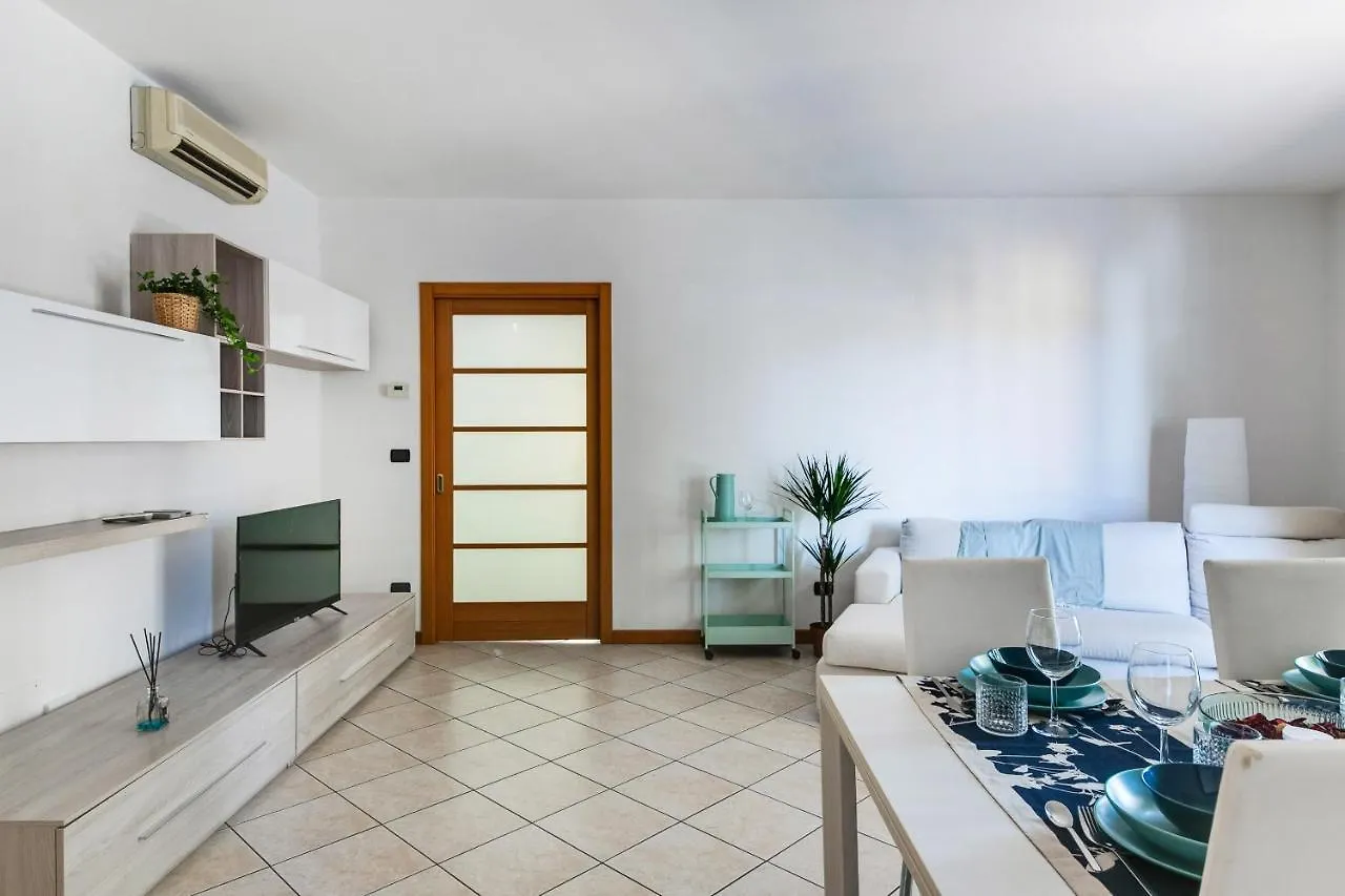 Residenza Quadrifoglio Διαμέρισμα Τσεζένα