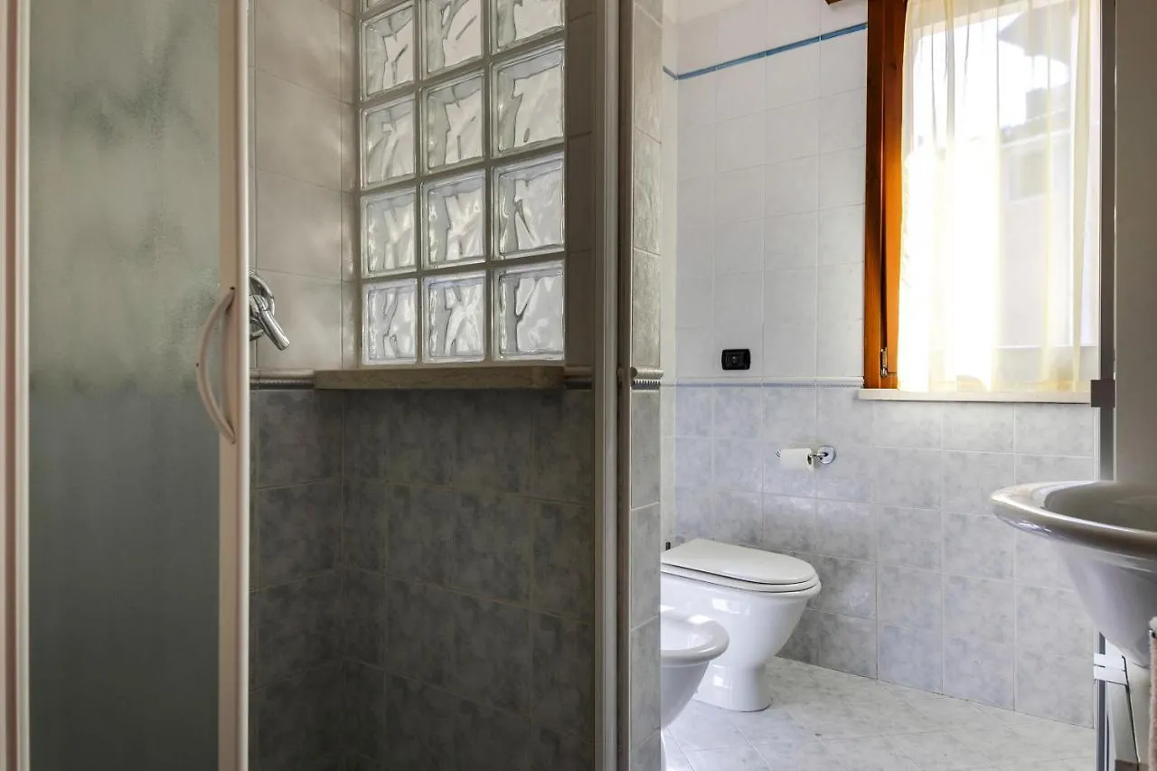 Residenza Quadrifoglio Διαμέρισμα Τσεζένα