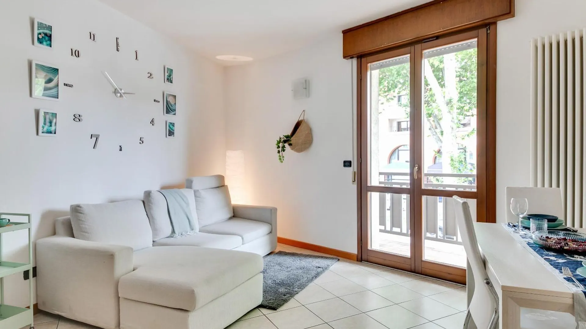 Residenza Quadrifoglio Διαμέρισμα Τσεζένα 0*,