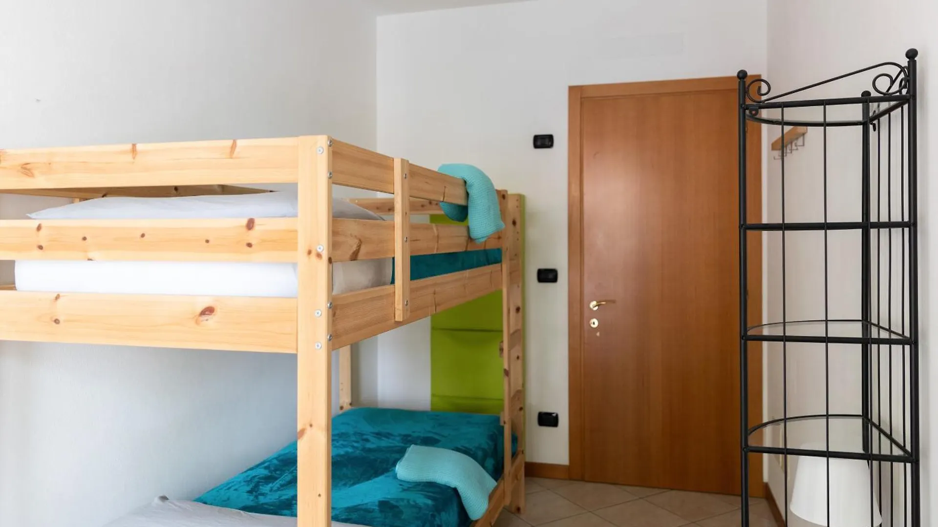 Residenza Quadrifoglio Διαμέρισμα Τσεζένα